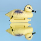 Водоплавающая садовая фигура "Утенок" 13х7х7,5см полипропилен - Фото 2