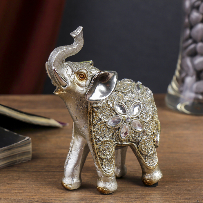 Сувенир "Слон индийский с серебрянными ушками" 9х4,5х12,5 см - Фото 1