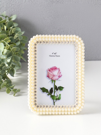 Фоторамка для фото 10×15 см «Жемчуг и стразы», пластик, закруглённые углы, 18×13 см