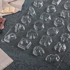 Форма для шоколада и конфет 28,4×20,5 см «Ассорти», 24 ячейки - Фото 3