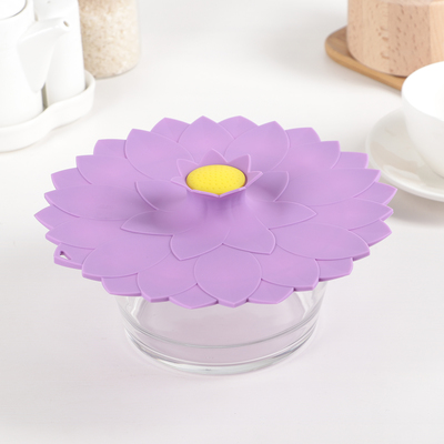 Крышка-непроливайка силиконовая Доляна «Ромашка», d=20 см, цвет МИКС