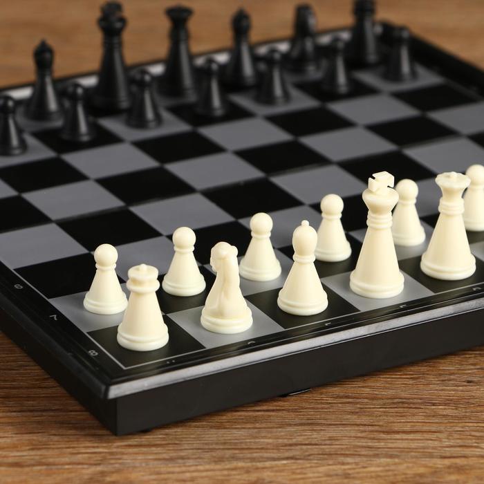 Настольная игра 3 в 1 "Классика": шахматы, шашки, нарды, магнитная доска, 20 х 20 см - фото 1887630981