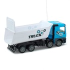 УЦЕНКА Грузовик радиоуправляемый «Самосвал», работает от батареек, световые эффекты, масштаб 1:24, МИКС 4363382