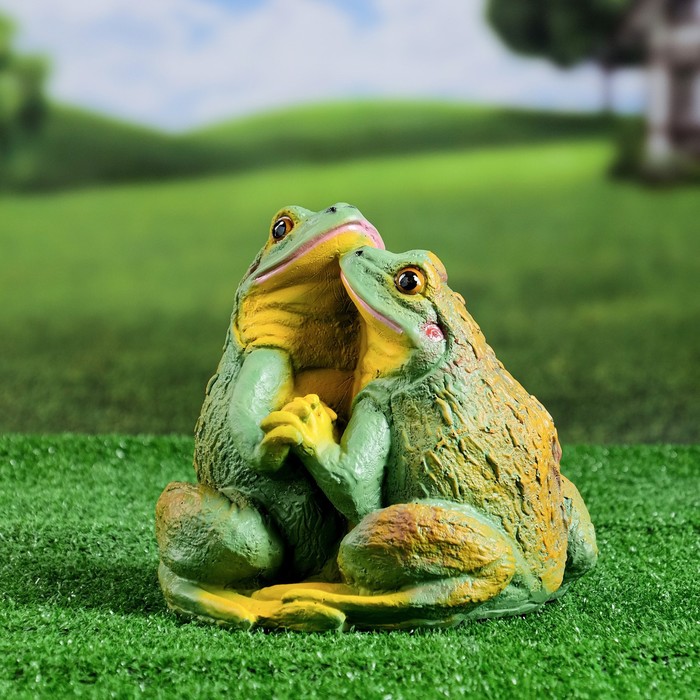Садовая фигура "Две лягушки" 22х20см - Фото 1