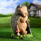 Садовая фигура "Ёжик с вилами" 30см - Фото 7