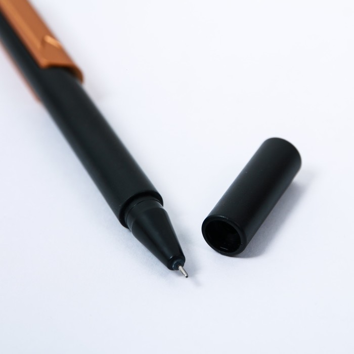 Ручка прикол шариковая черная паста 0.5 мм «Юному герою» фигурная - фото 1907011001