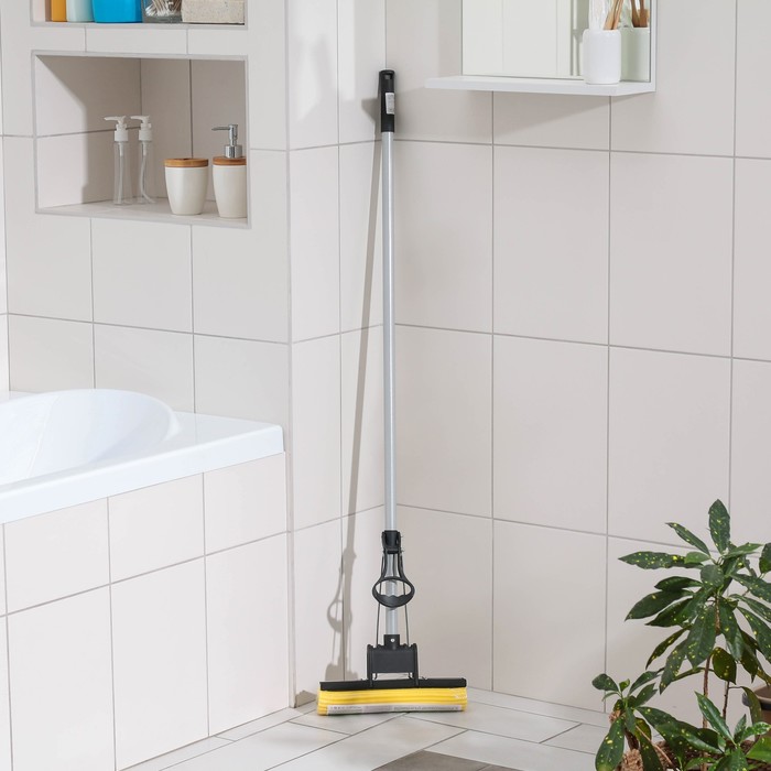 Швабра для мытья пола Доляна, PVA с роликовым отжимом, ручка 120 см, насадка 27 см, МИКС - Фото 1