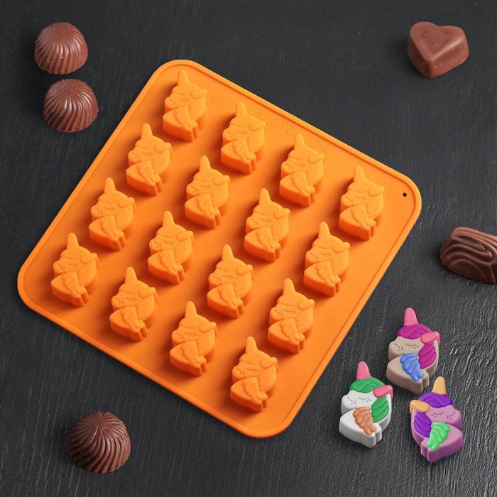 Форма для конфет и шоколада Доляна «Пони», силикон, 18×18×1 см, 16 ячеек, МИКС - Фото 1