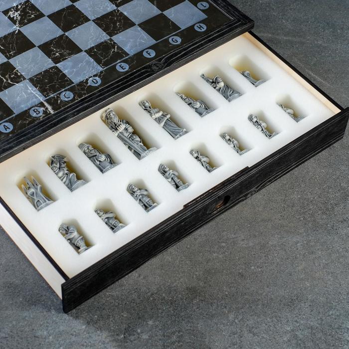 Шахматы "Средневековье" 32 шт, в комплекте фигуры и доска - фото 1905564731
