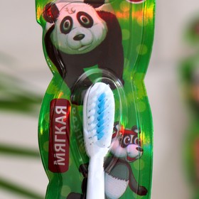 

Зубная щетка Vilsen brush «Панда медвежонок», детская, цвет МИКС