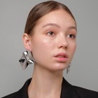 Серьги металл «Атмосфера» ромб мятый, цвет серый - Фото 7