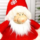 Кукла интерьерная "Дедушка Мороз в красном кафтане и колпаке со снежинками" 44х21х31 см - Фото 5