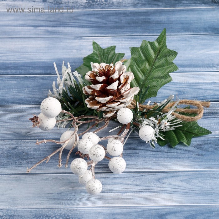 Декор "Зимнее чудо" шишка белые ягоды, 24 см - Фото 1