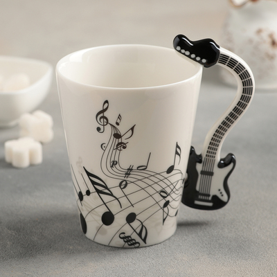 Кружка керамическая «Инструменты. Гитара», 350 мл, цвет белый