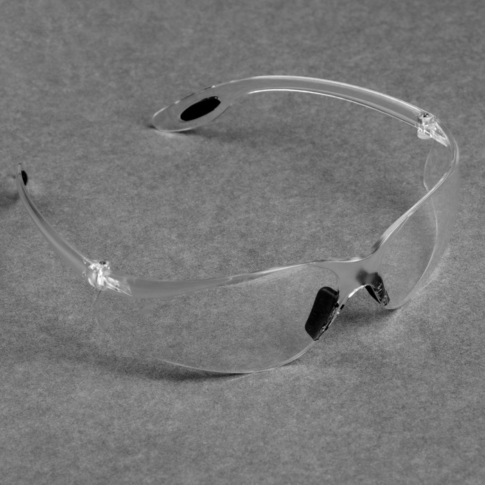 Очки защитные для мастера, прорезиненные дужки, цвет чёрный/прозрачный 18574