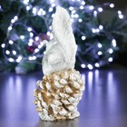 Фигурка полистоун «Белочка на шишке», серебро, 7×10×18 см - Фото 3