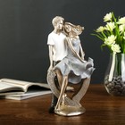Фигурка полистоун «Влюблённые на сердце», 23.5×12×9 см - Фото 1