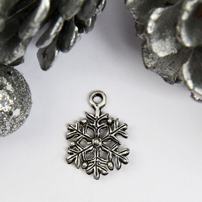 Декор для творчества металл "Снежинка" серебро 1,8х1,2 см