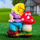 Садовая фигура "Гном с мухомором" - Фото 6