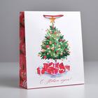Пакет ламинированный вертикальный «Акварельный Новый год», ML 23 × 27 × 8 см - Фото 1