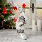 Мягкая игрушка "Дед Мороз в шубке" 19х55 см (в сложенном виде 37 см) серебро - Фото 5