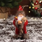 Дед Мороз "В красной шубке, с хворостом" 16 см - Фото 5