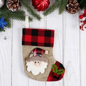Носок для подарков "Дед Мороз, остролист" 12х15,5 см, красно-коричневый