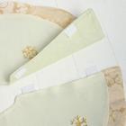 Коврик под ёлку «Дед Мороз и ёлочки» d=58 см, бело-золотой - Фото 4