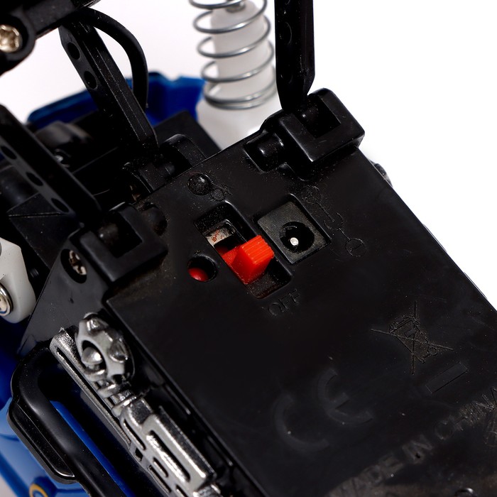 Машина радиоуправляемая «Полиция», 4WD полный привод, с аккумулятором, цвета МИКС 45569