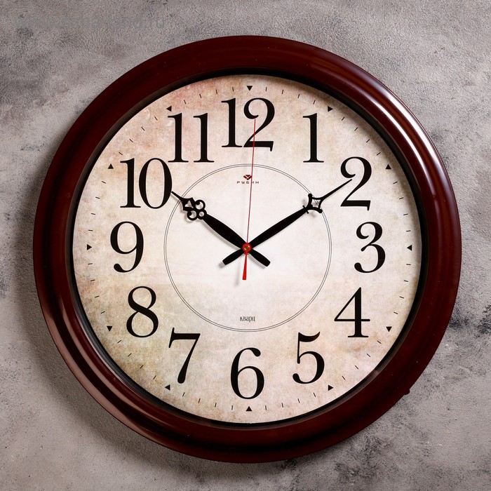 Часы настенные, интерьерные "Клавер", коричневые, циферблат 40 см, 48 см - Фото 1