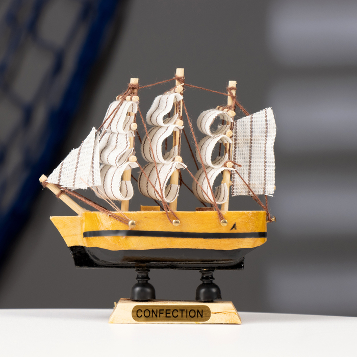 Корабль сувенирный малый «Ла Фудр», 3×10×10 см - фото 1897969331
