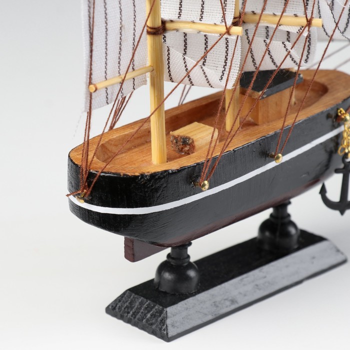 Корабль сувенирный малый «Халбрейн», - фото 1897969350