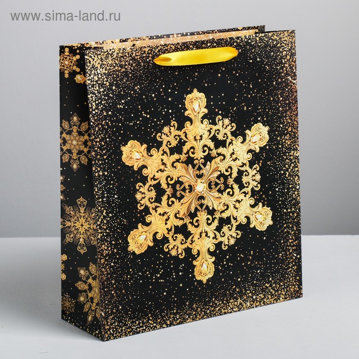 Пакет ламинированный вертикальный «Золотые снежинки», M 26 × 30 × 9 см - Фото 1