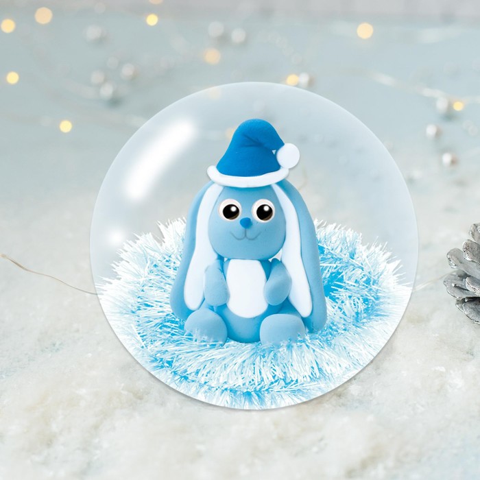 Набор для творчества. Сказка в шаре «Зайчик в колпачке» с массой для лепки - Фото 1