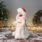 Снегурочка под ёлку «Зимнее волшебство. Шик в бело-красной шубке» двигается, 40 см - Фото 4