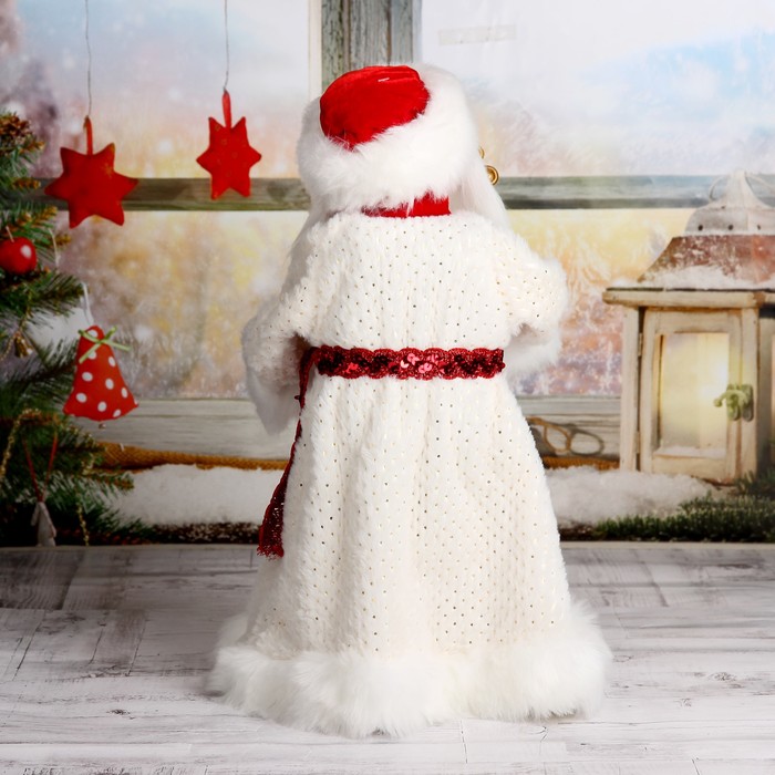 Дед Мороз "Шик" в красно-белой шубке с посохом, двигается, 47 см - фото 1908485315