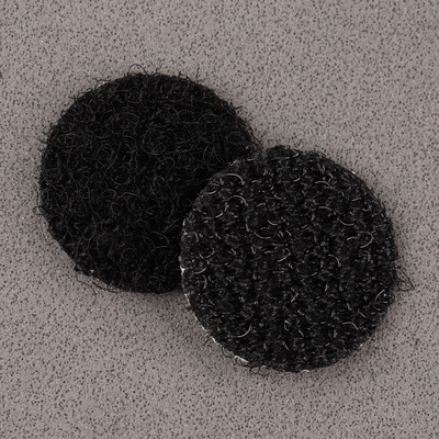 Липучка на клеевой основе «Круг», набор 55 шт., размер 1 шт.: 1.5 см, цвет чёрный