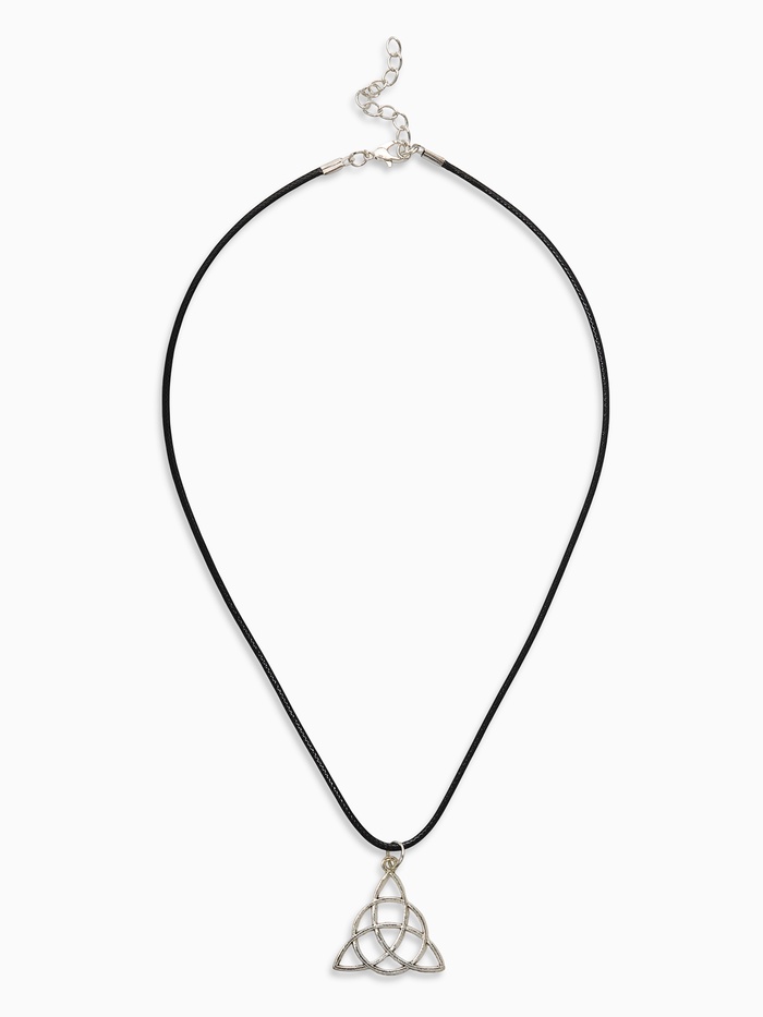 Кулон на шнурке «Трилистник», цвет чернёное серебро на чёрном шнурке, 42 см