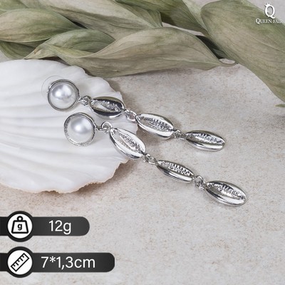 Серьги с жемчугом «Ракушки», белые в серебре