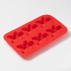 Форма для выпечки Доляна «Новый год. Имбирный пряник», силикон, 28×17 см, 6 ячеек, красная - Фото 3