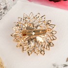 Брошь «Бабочка» на цветке, цвет бело-красный в золоте - Фото 3