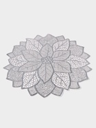 Салфетка сервировочная на стол «Цветок», d=38 см, серебряная - Фото 2