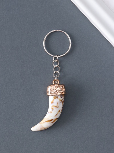 Брелок для ключей на кольце «Клык», пластик под металл, 5.5×2×1 см