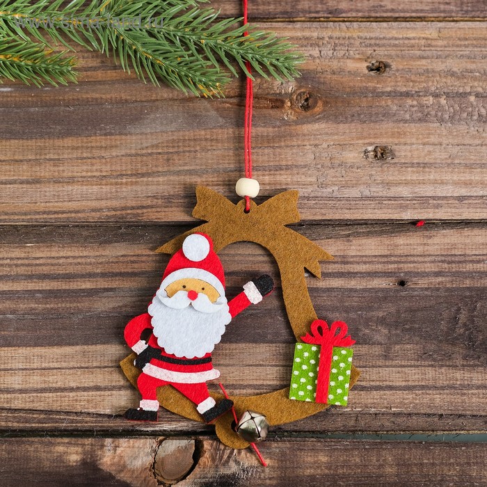 Набор для создания подвесной ёлочной игрушки из фетра «Дед Мороз и колокольчик» - Фото 1