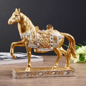 Сувенир полистоун "Золотой конь - аллюр" 17,5х19,5х5,4 см
