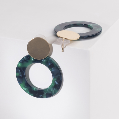 Серьги пластик «Леди» акварель, цвет зелёный в золоте