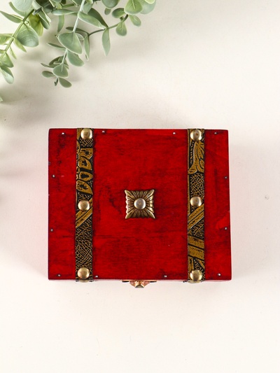 Шкатулка для украшений «Сундучок. Герцог», дерево, состаренная, с заклёпками 5.5×13×10.2 см