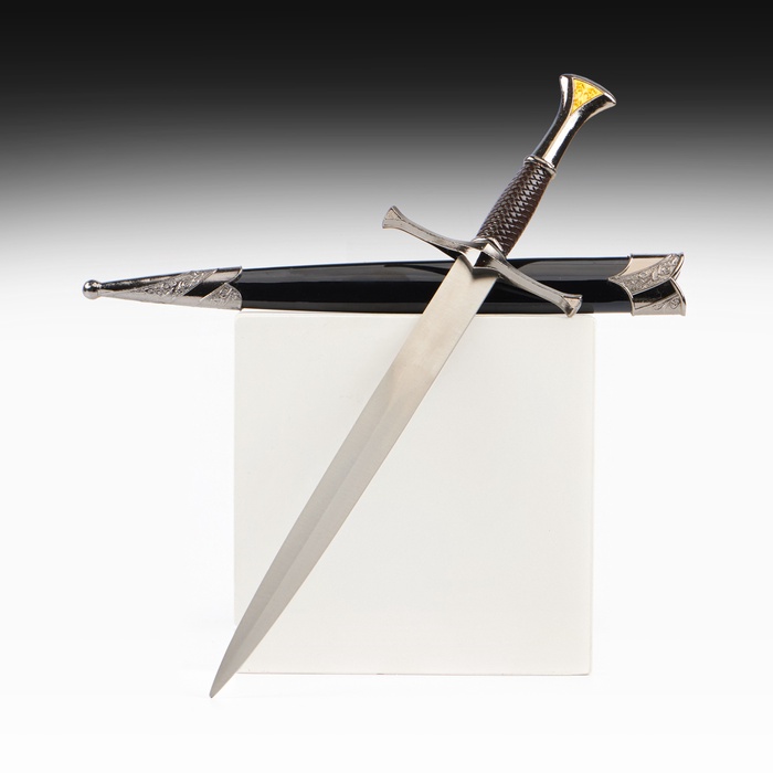 Макет оружия «Сувенирный кортик, Зверь», чёрные ножны, 35 см - Фото 1