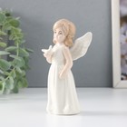 Сувенир керамика "Девочка-ангел с белой голубкой в руке" 11,7х7х4 см - Фото 2