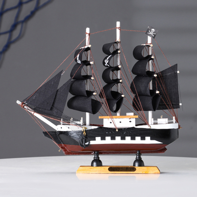 Сувенирная модель корабля «Пиратский. Аризона», 24×6×22 см, чёрные паруса